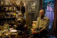 DANTE TAPARELLI AND HIS SCULPTURES